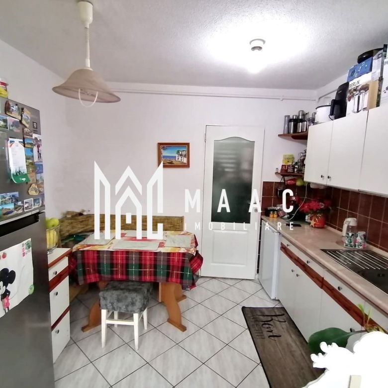 Apartament 3 camere I Decomandat I Zona Vasile Aaron - Imagine principala