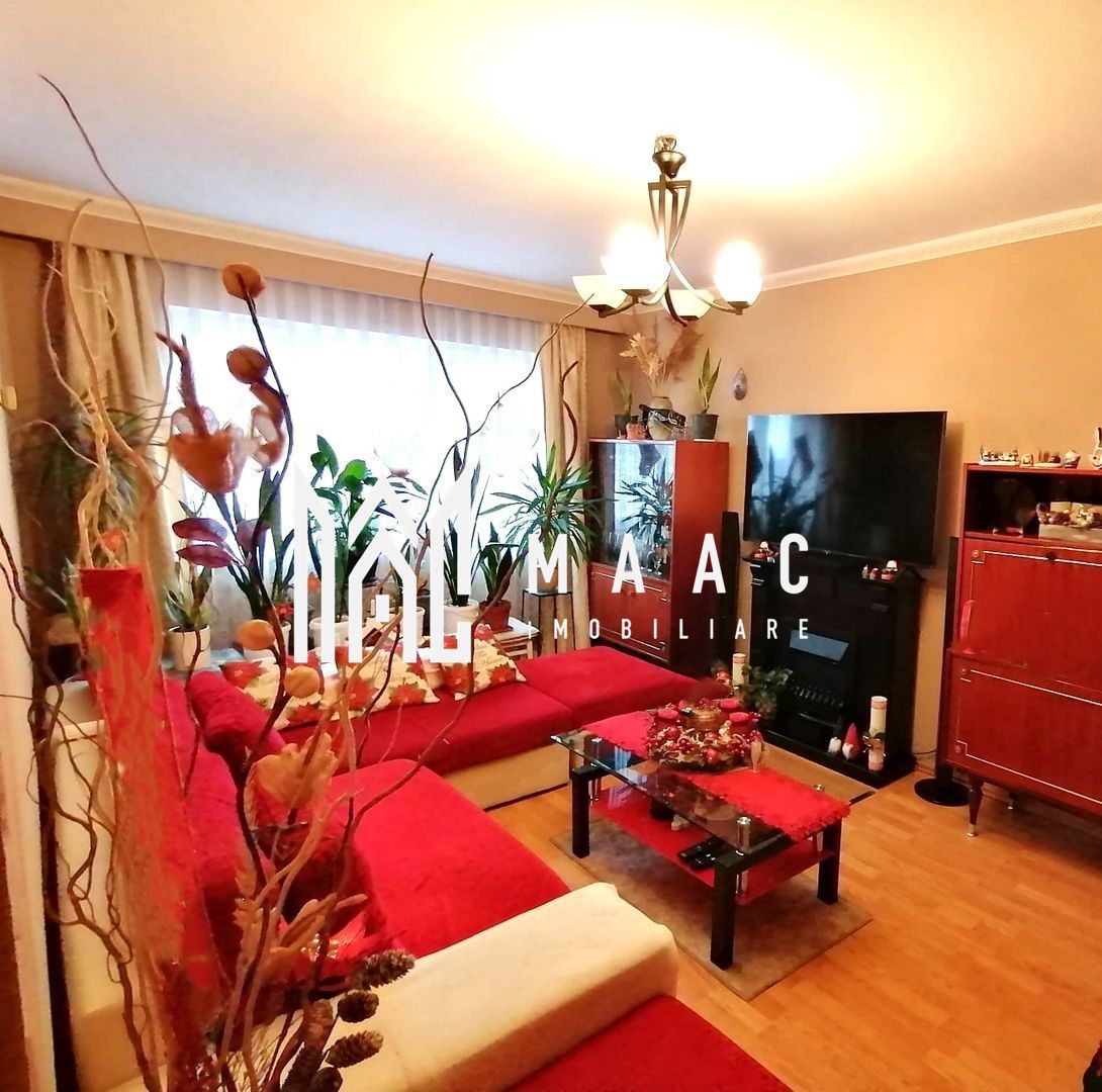 Apartament 3 camere I Decomandat I Zona Vasile Aaron - foto 4