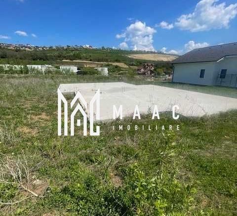 Teren intravilan cu fundatie I 700mp I  Șura Mare - foto 3