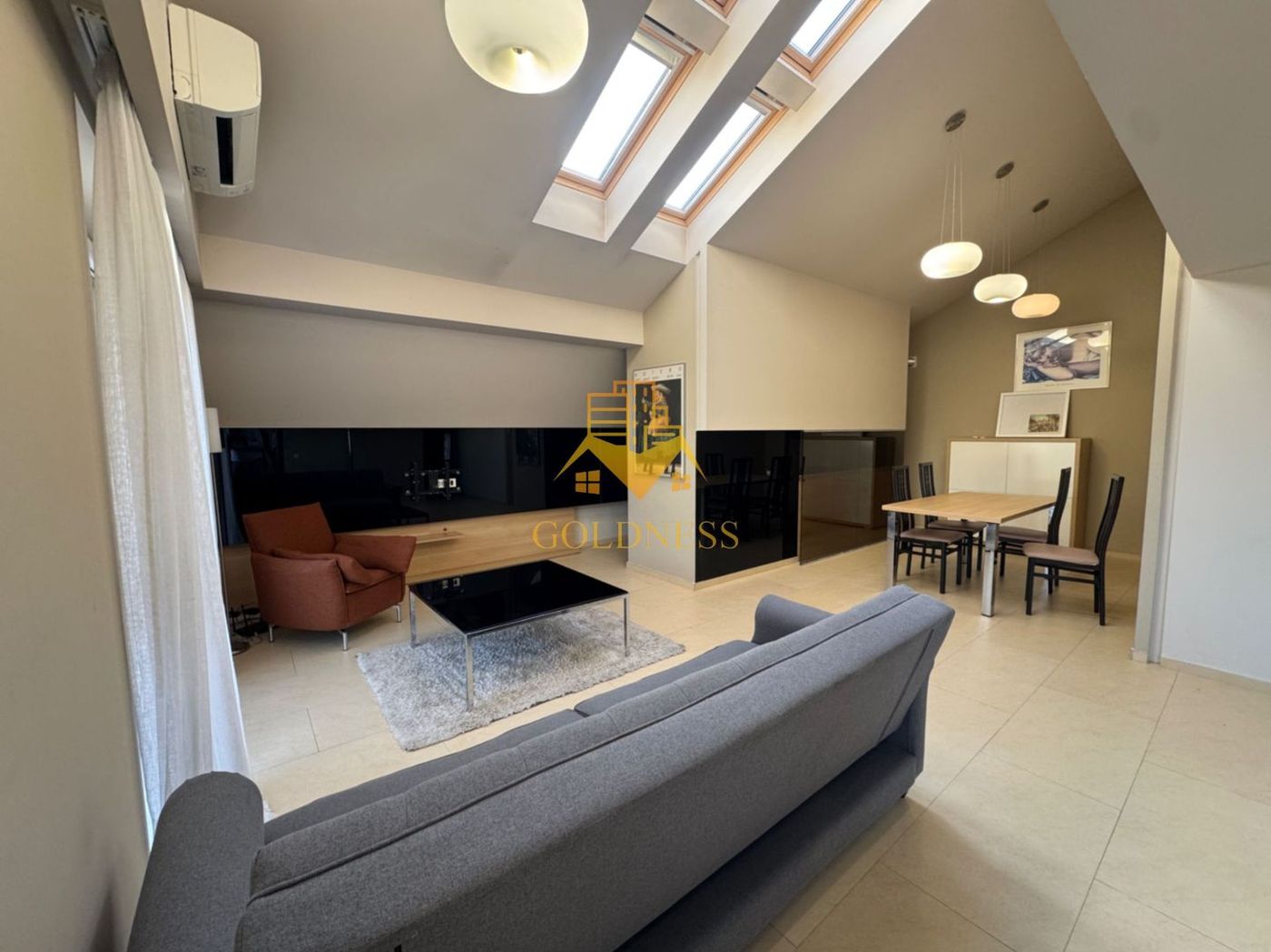 Penthouse, 3 camere, modern, parcare Manastur zona Campului, Mehedinti - Imagine principala