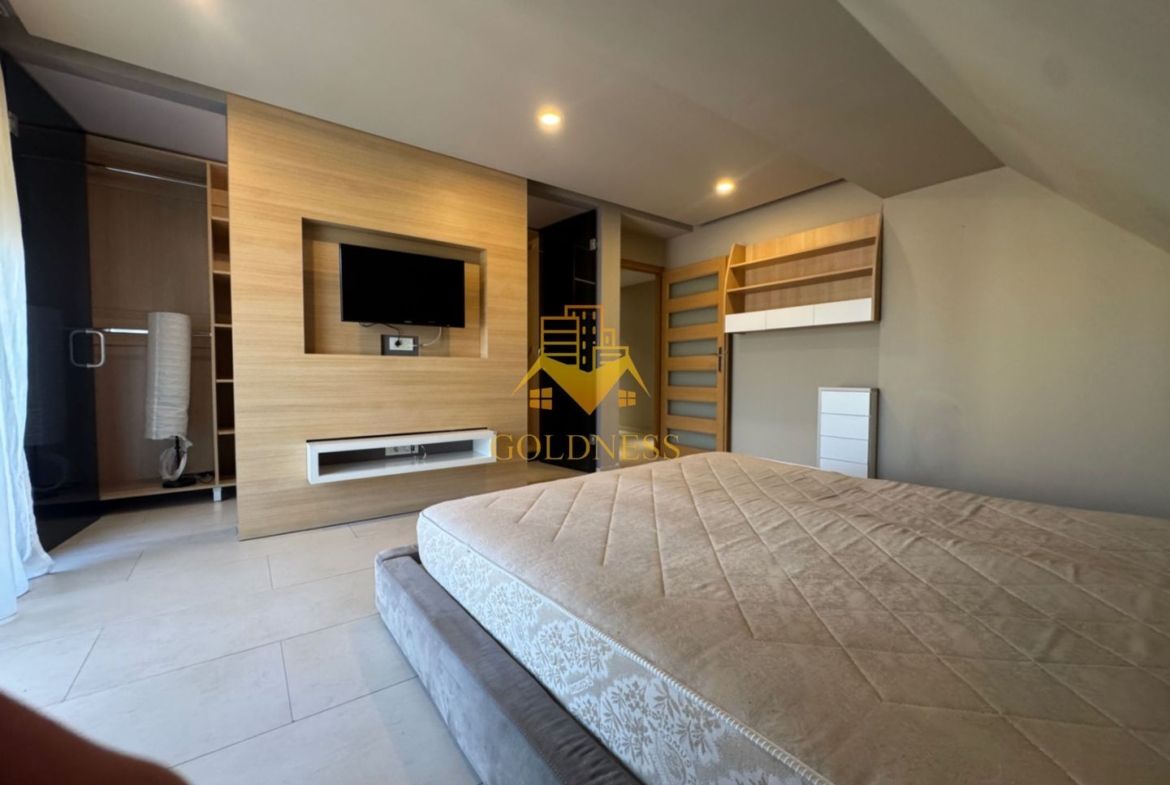 Penthouse, 3 camere, modern, parcare Manastur zona Campului, Mehedinti - foto 3
