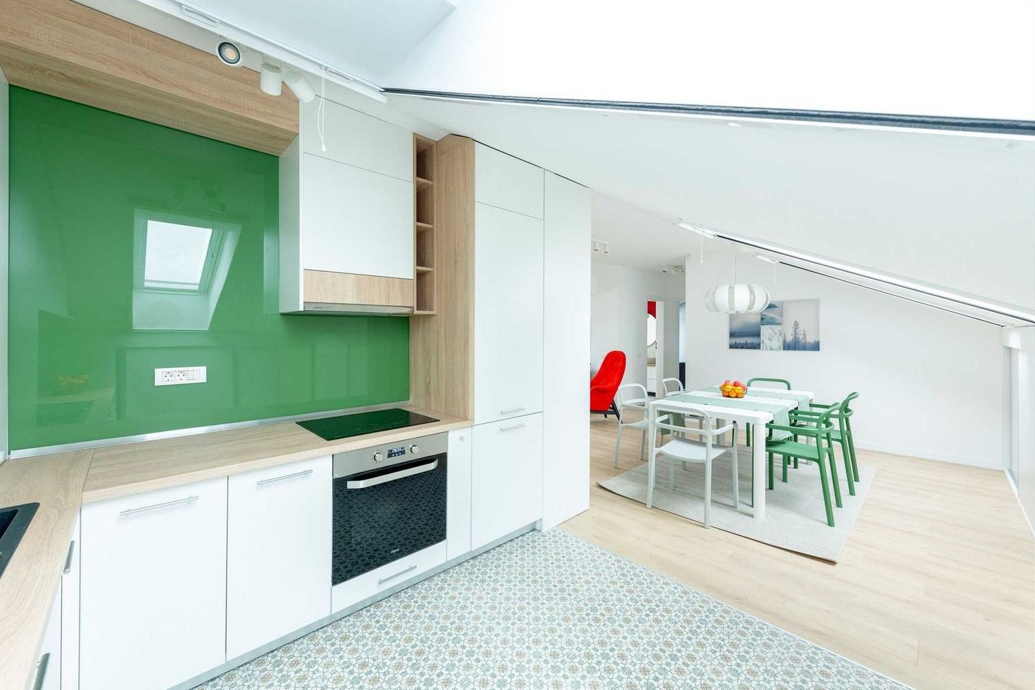 Apartament modern, complet mobilat și utilat – disponibil din 01.08.20