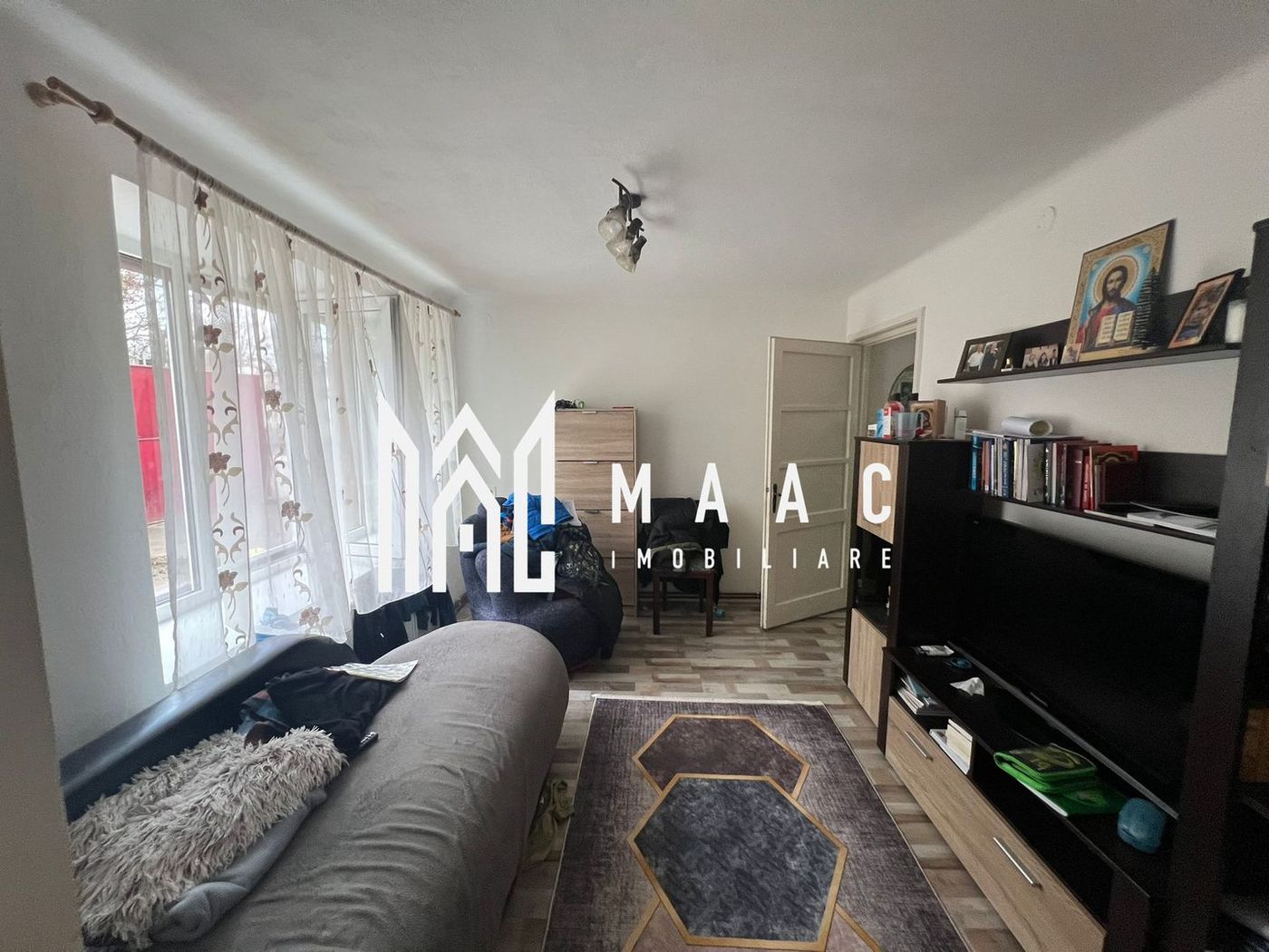 Apartament la casa | Demisol | 3 camere | Pivnita | 89 MPU | Sub Arini - Imagine principala