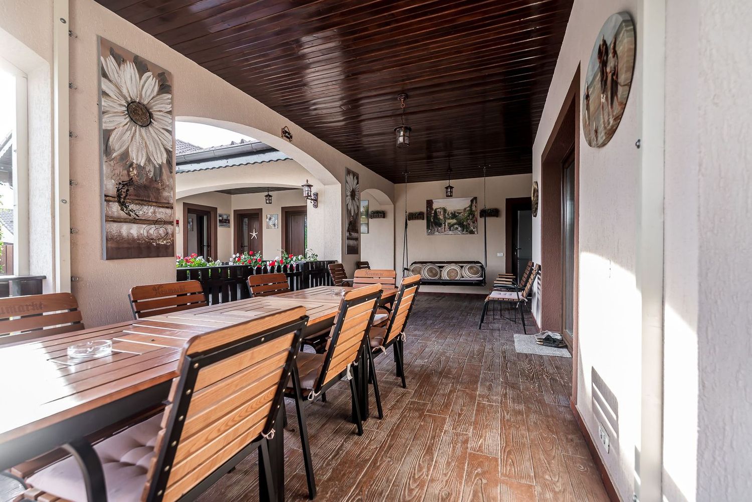 anBn-754 Penthouse 100 mp | 4 camere | Orientare sudică | Loc de parcare inclus