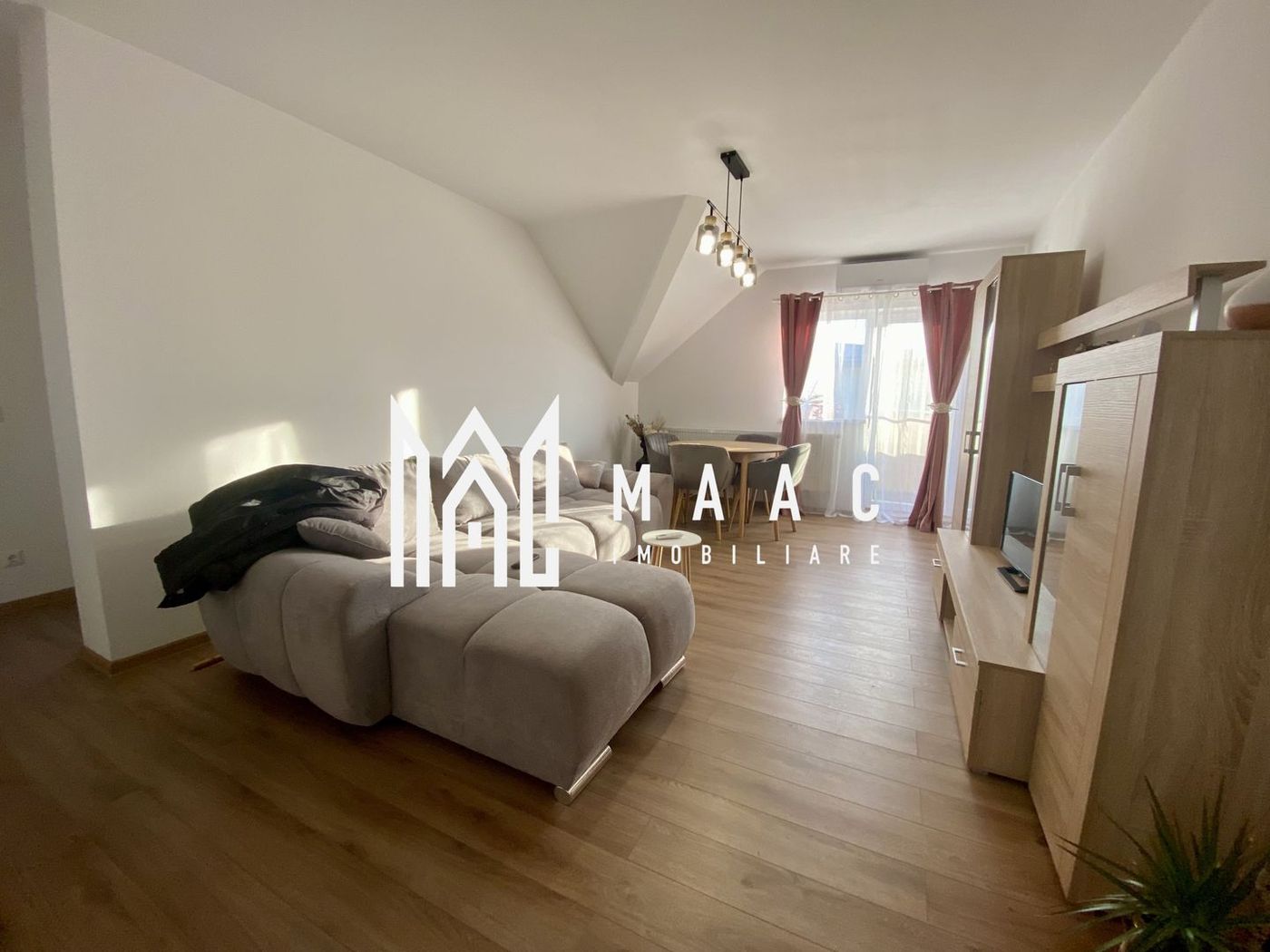 Apartament 2 camere | Etaj 3 | Balcon | Parcare | Selimbar - Imagine principala