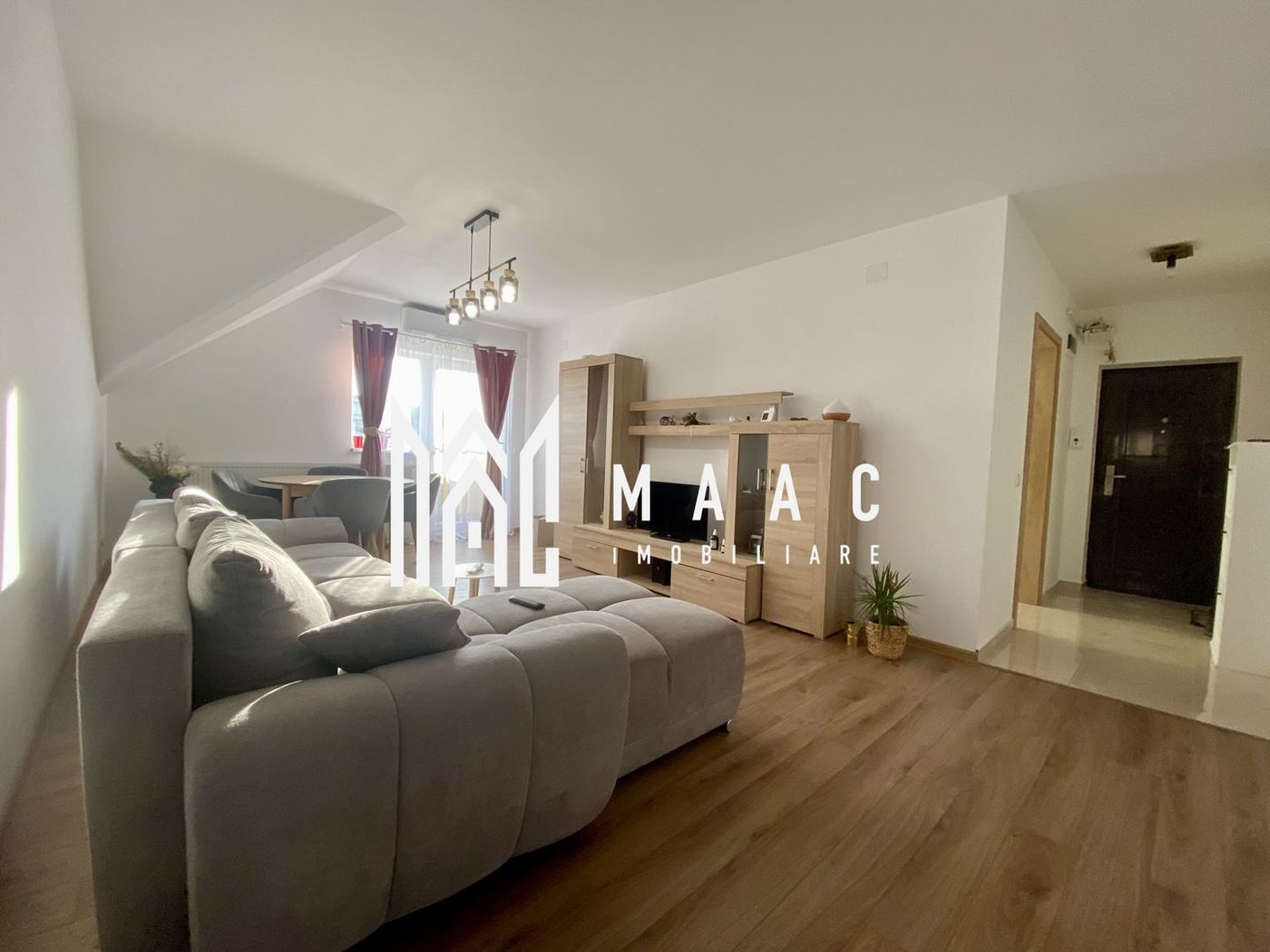 Apartament 2 camere | Etaj 3 | Balcon | Parcare | Selimbar - foto 2