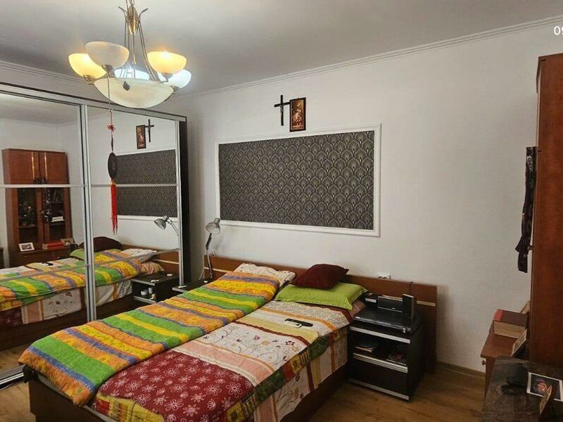 Casă + terasa, 50 mp  - zona centrala - Grădina Publică -58000 euro - foto 3