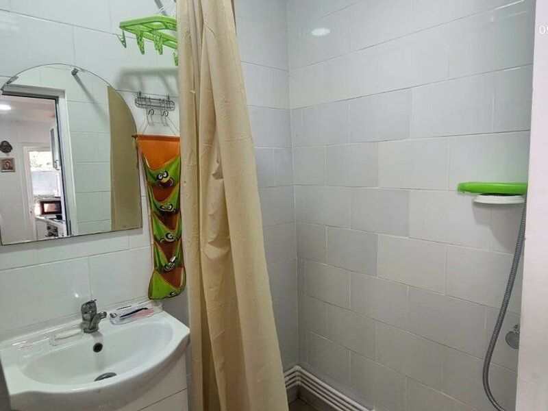 Casă + terasa, 50 mp  - zona centrala - Grădina Publică -58000 euro - foto 8