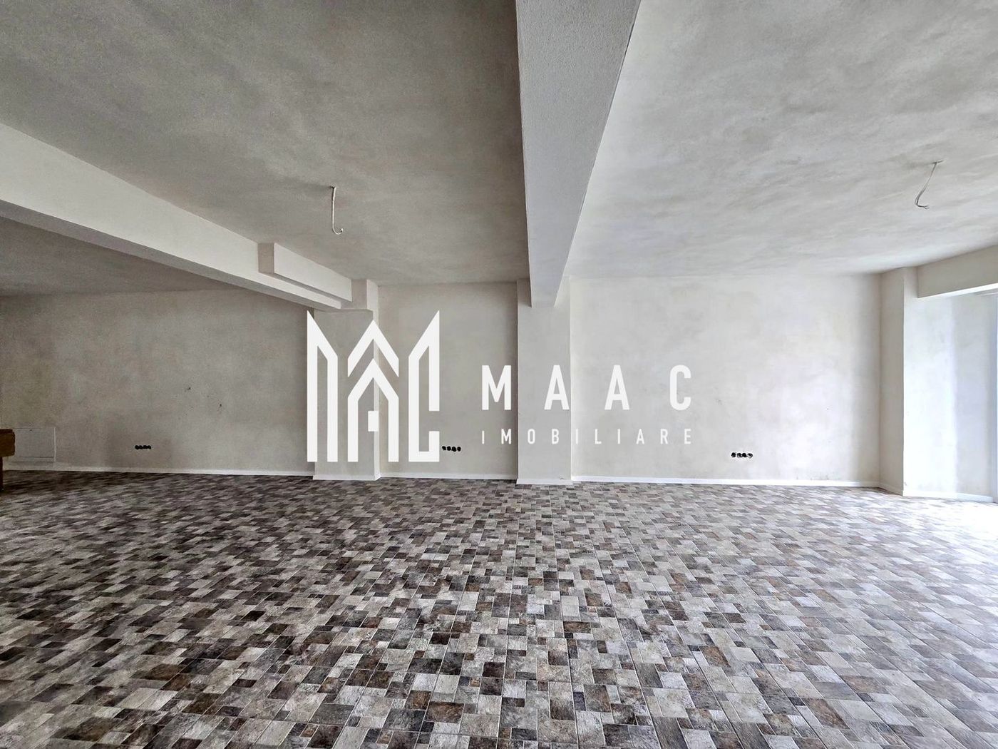 Spațiu comercial | 94MPU | Vad Pietonal | Turnisor - foto 11 Spațiu comercial | 94MPU | Vad Pietonal | Turnisor - foto 11