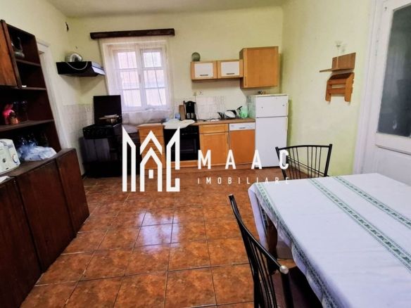 Casa cu 5 camere | 308 mp teren | Cisnadie - foto 3