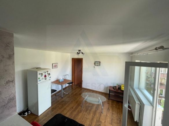 Apartament 2 camere 40 mp  balcon zona Mihai Viteazul - foto 2