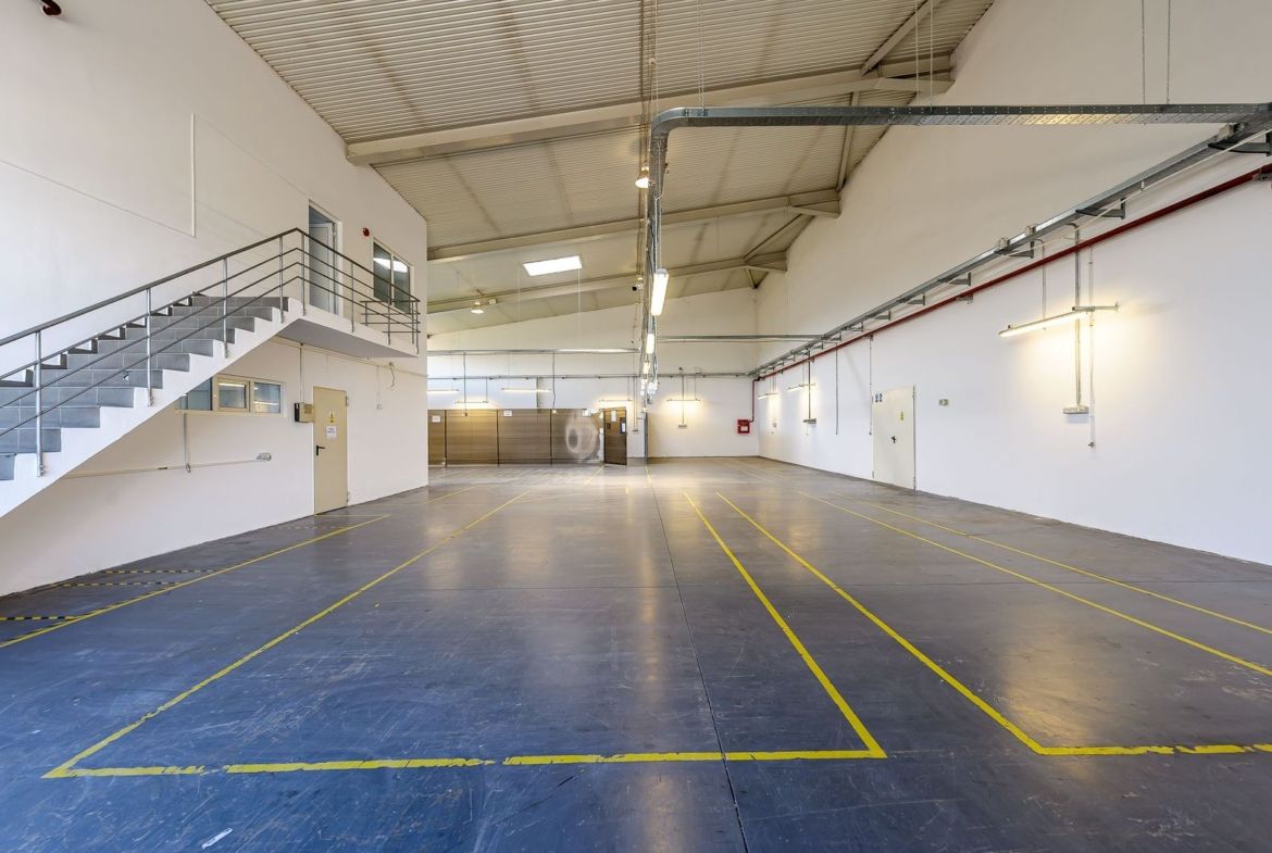 Hală industrială de vânzare 3495 mp în Arad - foto 9