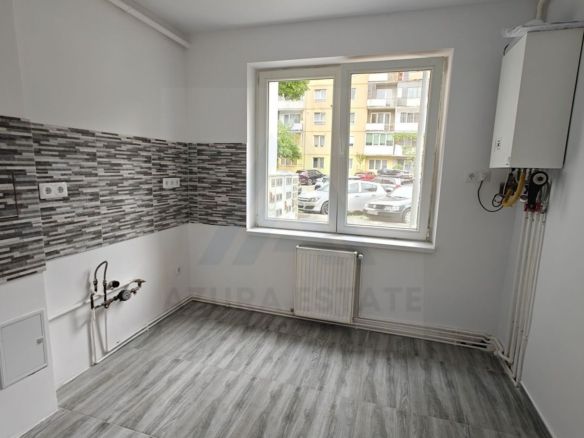 Apartament modern 2 camere parter 46 mp utili zona Terezian - foto 3