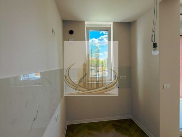 Apartament 3 camere 66mp Complex NOU