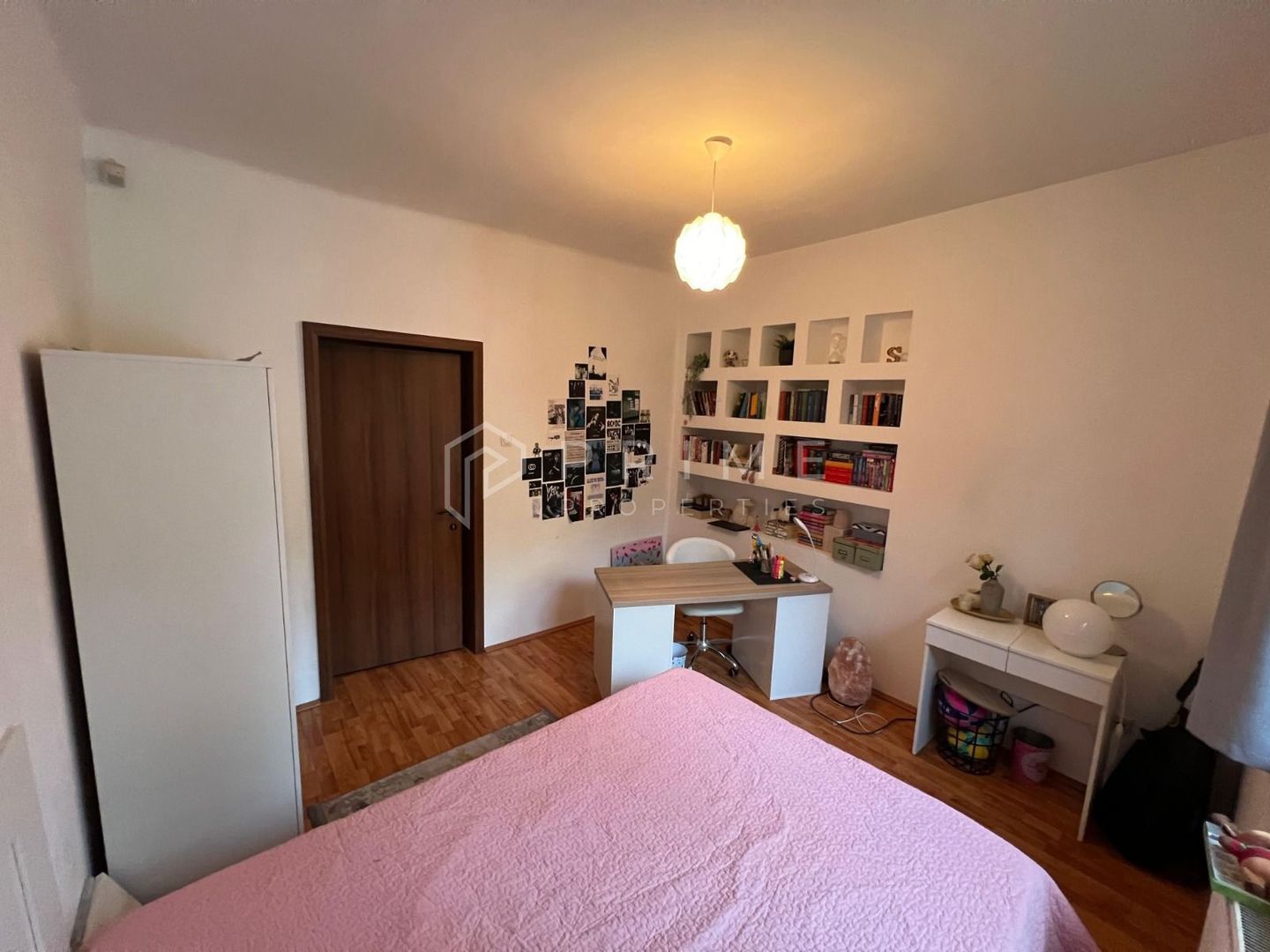 Casă 3 camere de vânzare | Lupeni, Sibiu | garaj, pivniță