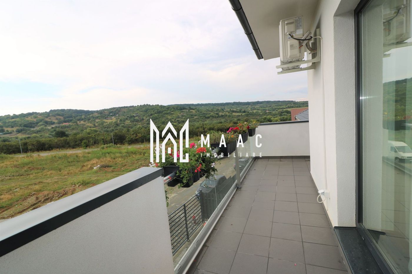 Casa tip duplex | 5 Camere | 2 Balcoane | Cisnadie - foto 3