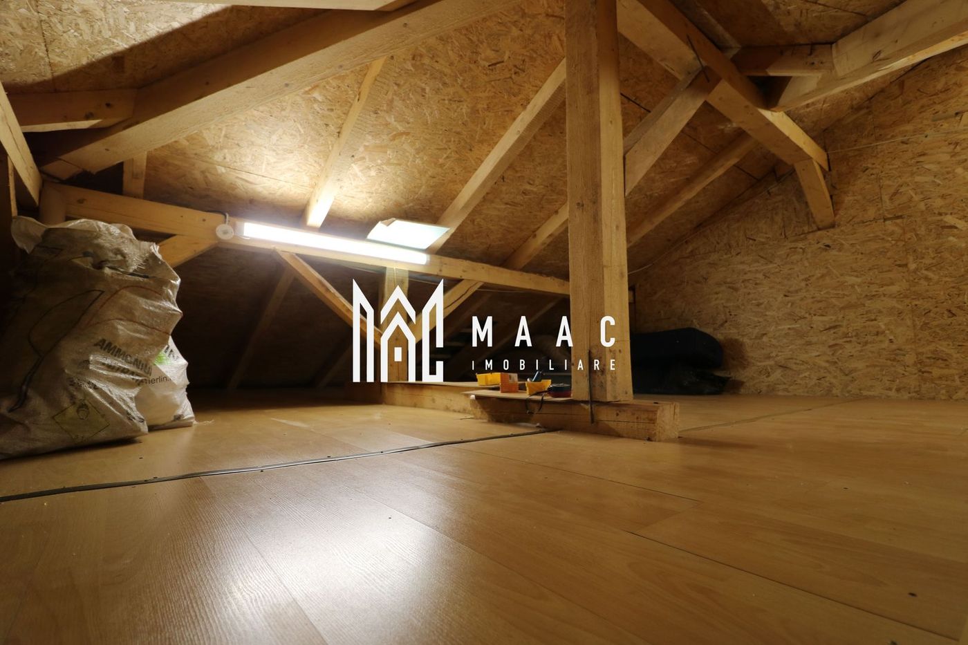 Casa tip duplex | 5 Camere | 2 Balcoane | Cisnadie - foto 8