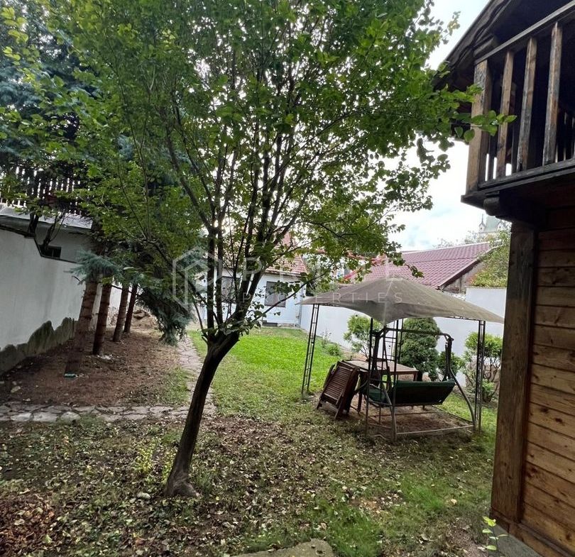 Casă  în Zonă Ultracentrală – Proximitate Papiu și Cetatea Medievală - foto 10