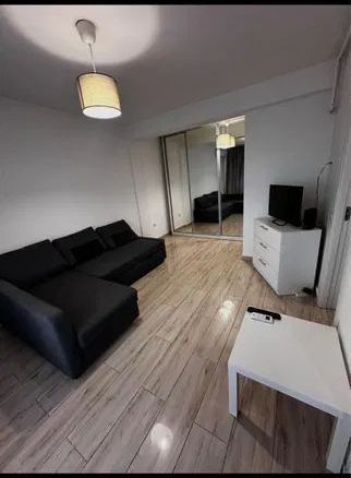 Garsoniera de Vanzare – 33 mp – Zona Drumul Fermei