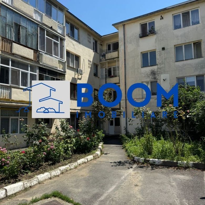 Apartament 3 Camere | Zona Ultracentrala | Etaj 1 - De RENOVAT - Imagine principala
