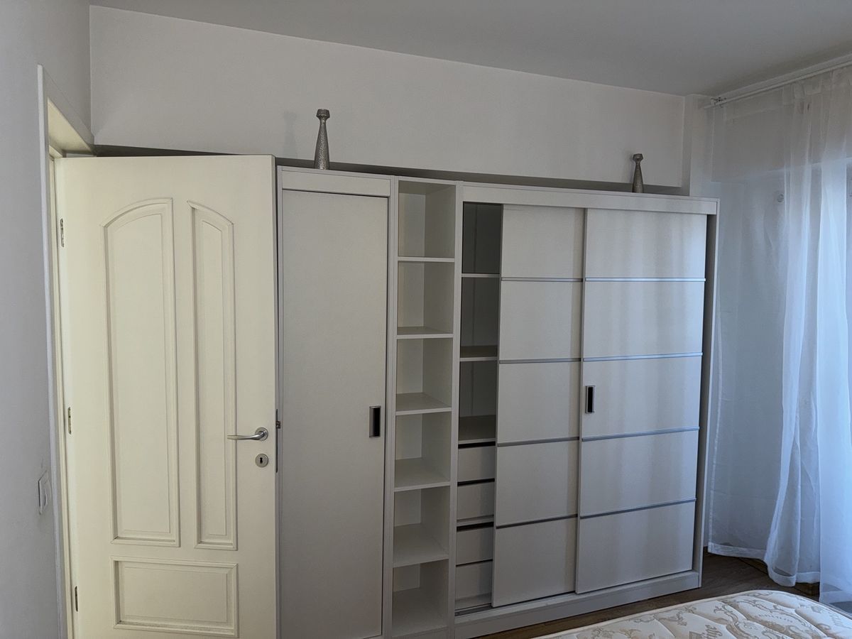 Apartament de Inchiriat - 2 Camere - Metrou Universitate - 50 mp - Imagine principala