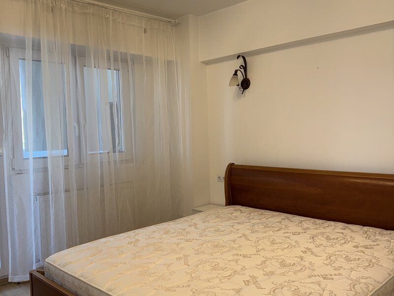 Apartament de Inchiriat - 2 Camere - Metrou Universitate - 50 mp - foto 13
