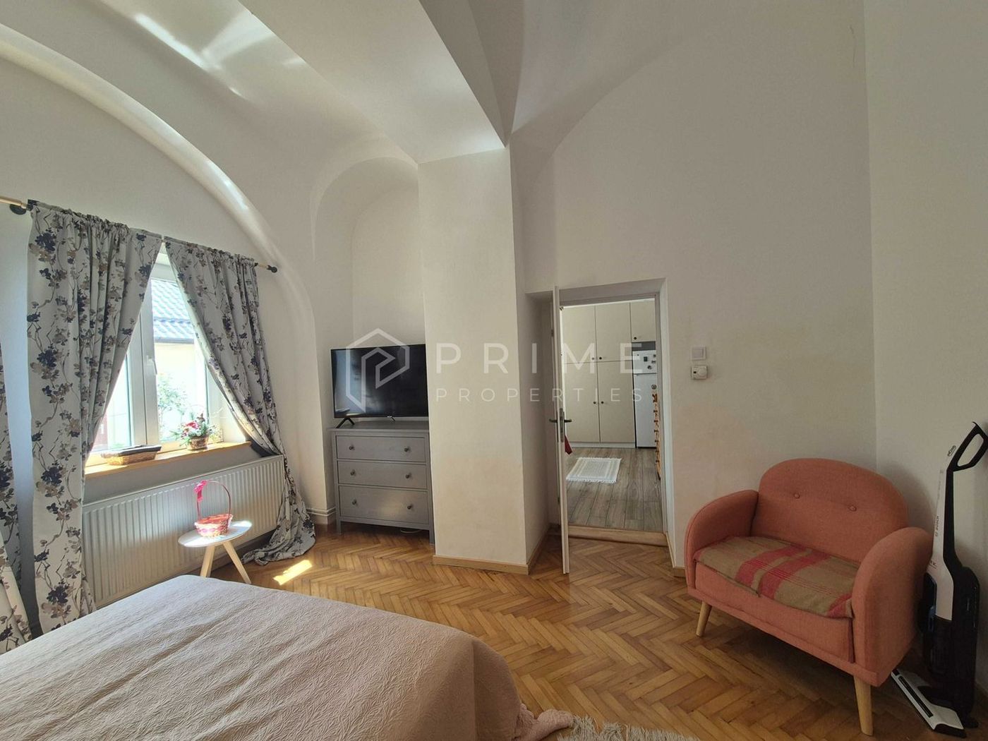 Apartament cu 2 camere de închiriat Ultracentral - foto 2