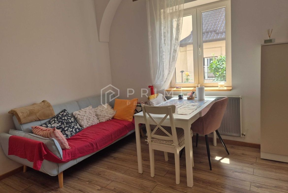 Apartament cu 2 camere de închiriat Ultracentral - foto 3