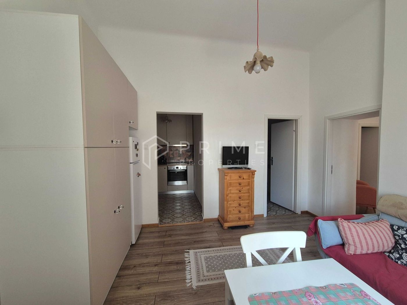 Apartament cu 2 camere de închiriat Ultracentral - foto 4