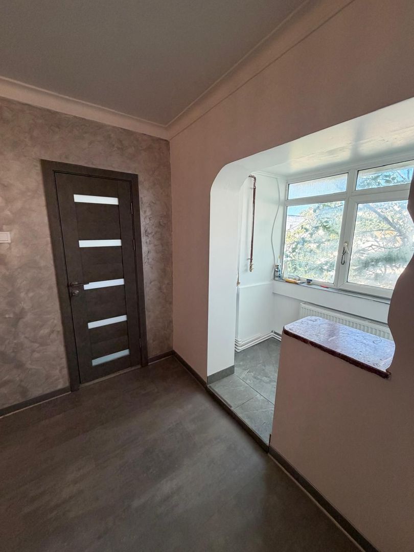 De vanzare apartament cu o camera, zona Doja, renovat, 42.000 E
