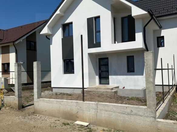 Casă tip duplex curte 350 mp 120 mp utili terasa 22 mp Sura Mare - foto 2