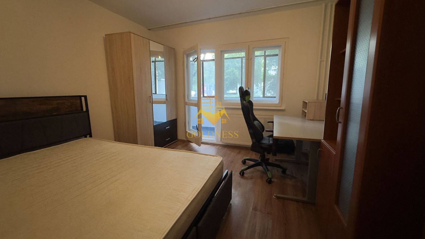 3 camere, decomandate, 2 balcoane, 2 bai, Manastur Zona 18 GYM, Tasnad - Imagine principala 3 camere, decomandate, 2 balcoane, 2 bai, Manastur Zona 18 GYM, Tasnad - Imagine principala