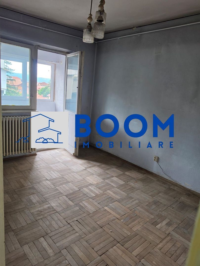 Apartament 4 camere decomandat | Traian, Râmnicu Vâlcea | 70,43 mp, etaj 4