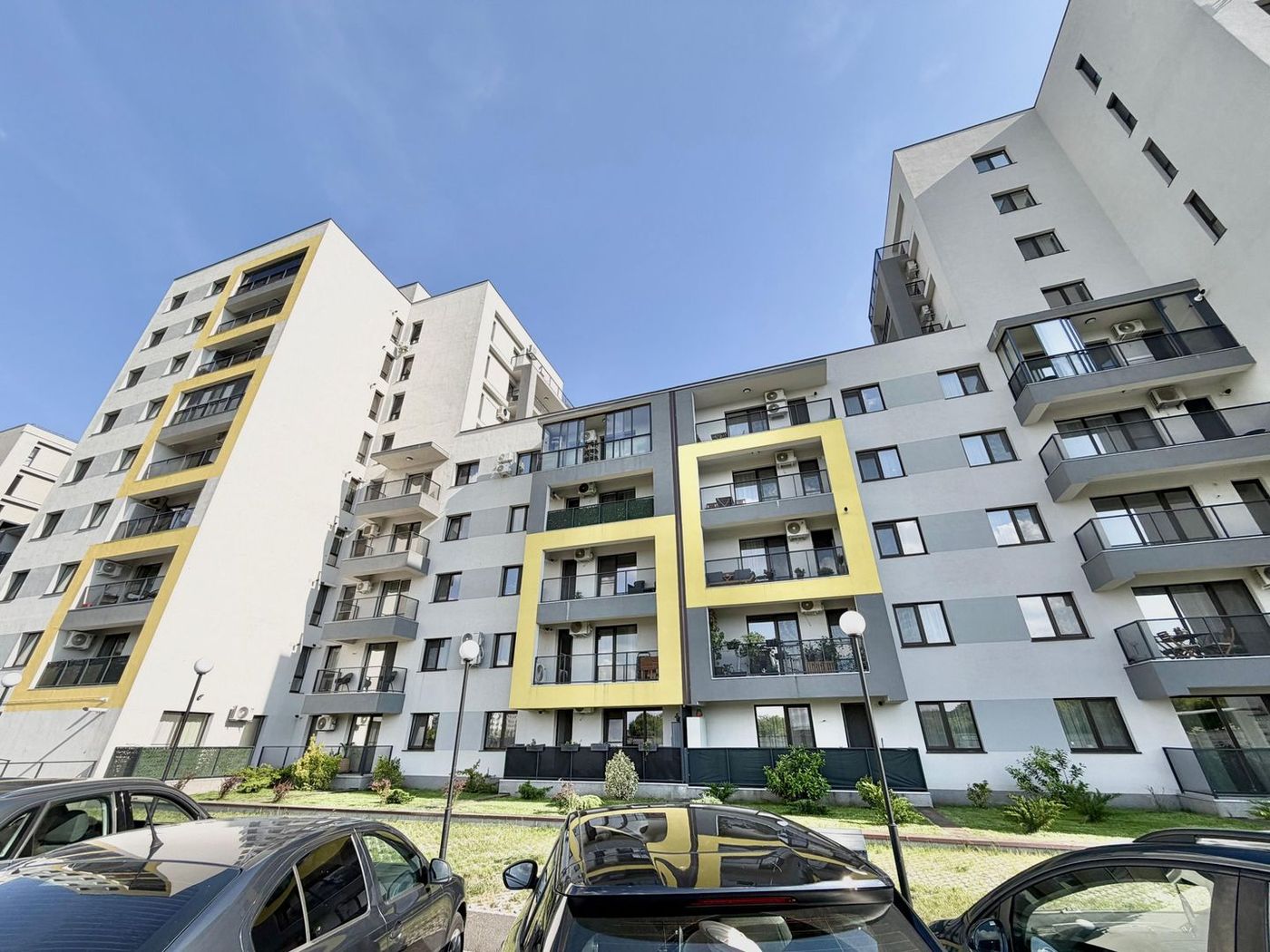 Garsoniera complet mobilata - bd. Timisoara 101N - loc parcare - Imagine principala Garsoniera complet mobilata - bd. Timisoara 101N - loc parcare - Imagine principala