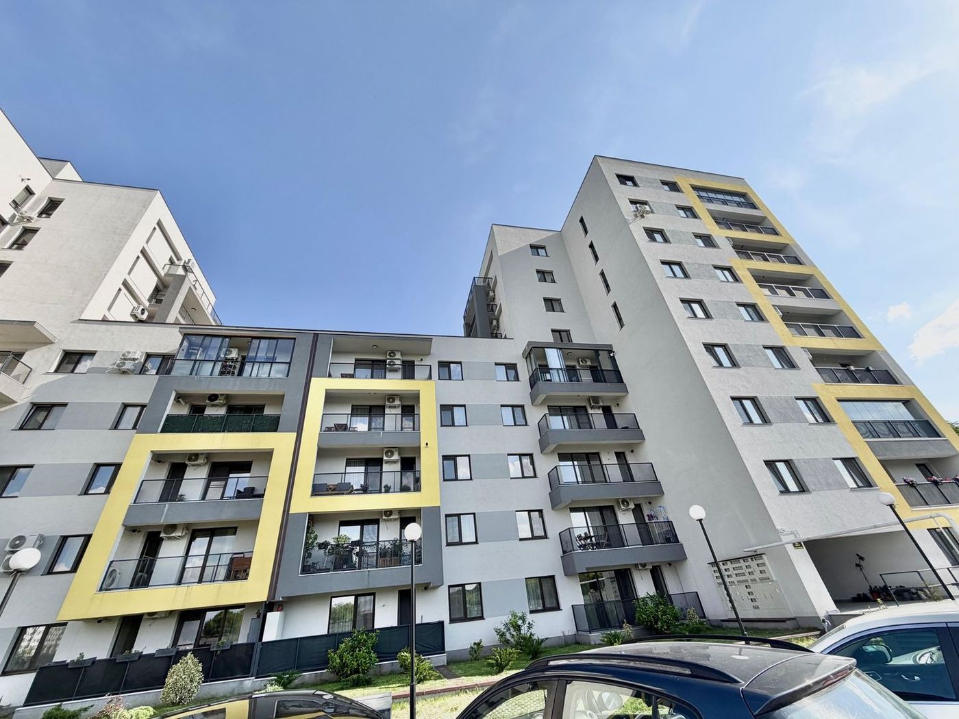 Garsoniera complet mobilata - bd. Timisoara 101N - loc parcare - foto 15 Garsoniera complet mobilata - bd. Timisoara 101N - loc parcare - foto 15