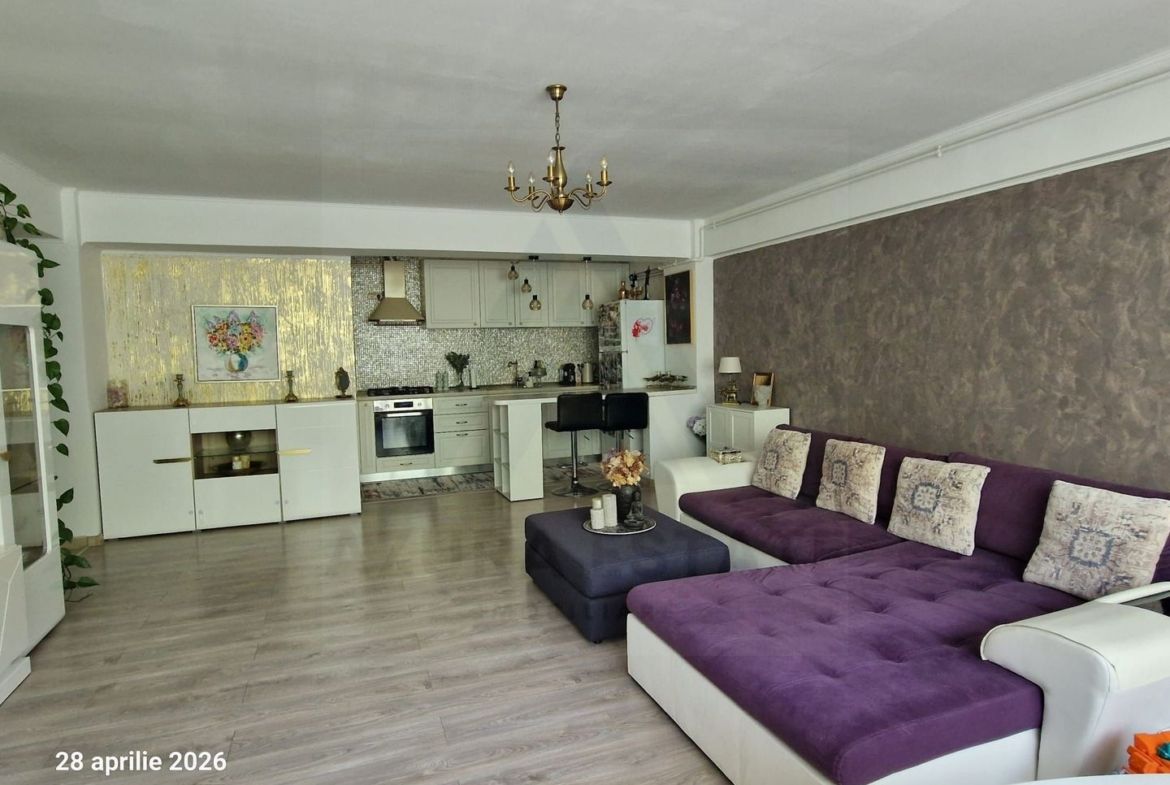 Apartament modern 3 camere 80 mp utili etaj 1 zona Doamna Stanca - foto 4