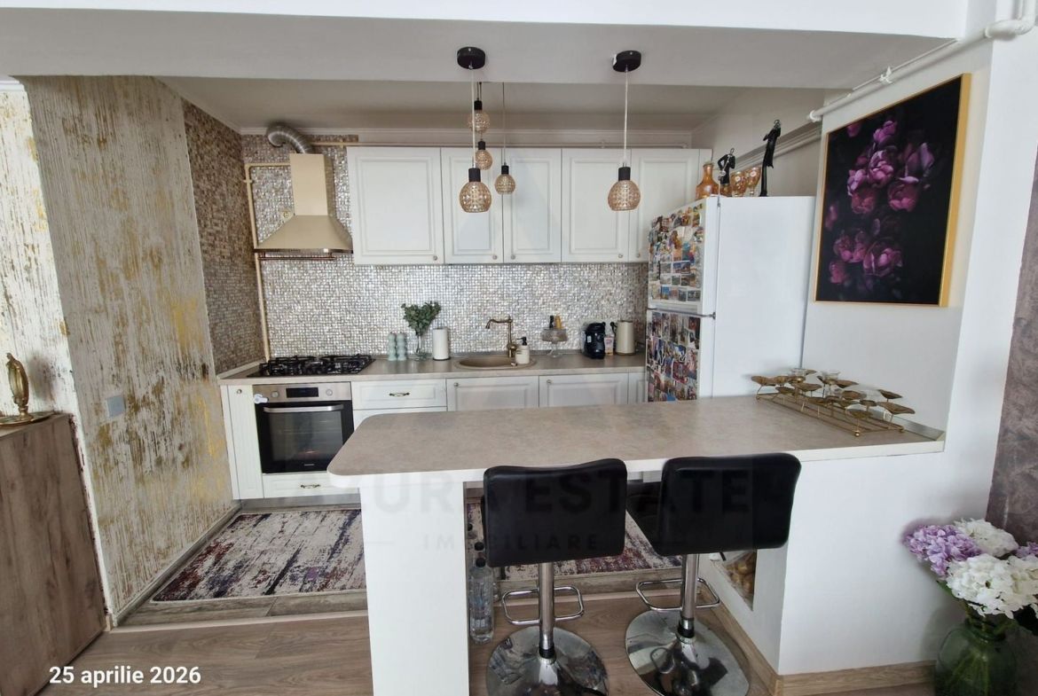 Apartament modern 3 camere 80 mp utili etaj 1 zona Doamna Stanca - foto 10