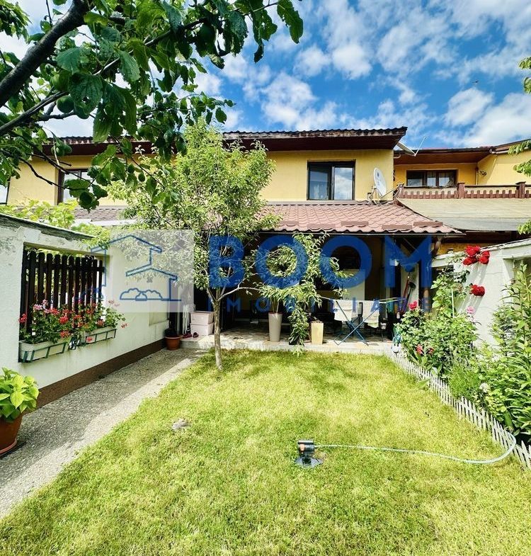 Casa moderna Vladesti | Zona Exclusivista | Curte interioara | - foto 8