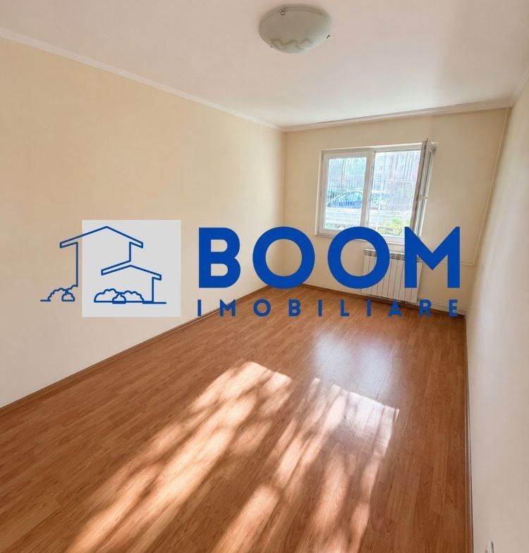 Apartament 3 camere | Zona Hermes | Geam la baie| Decomandat | - foto 3