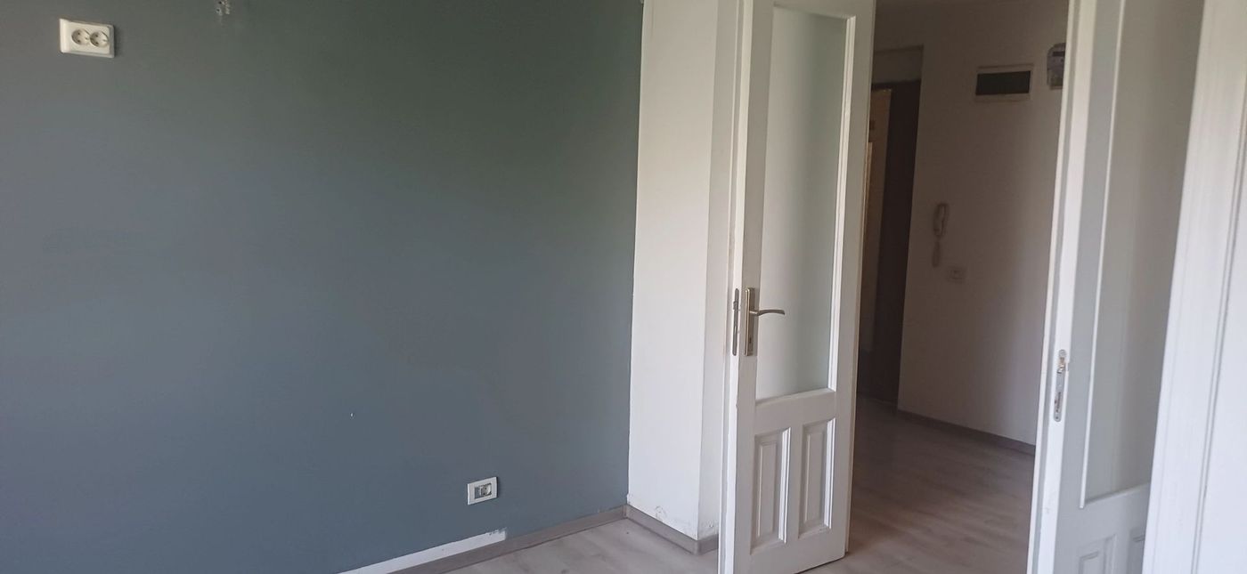 Apartament de Vanzare - Zona Ateneul Roman - 4 camere - 110 MP - foto 5