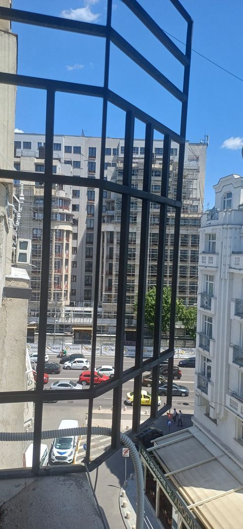 Apartament de Vanzare - Zona Ateneul Roman - 4 camere - 110 MP - foto 8