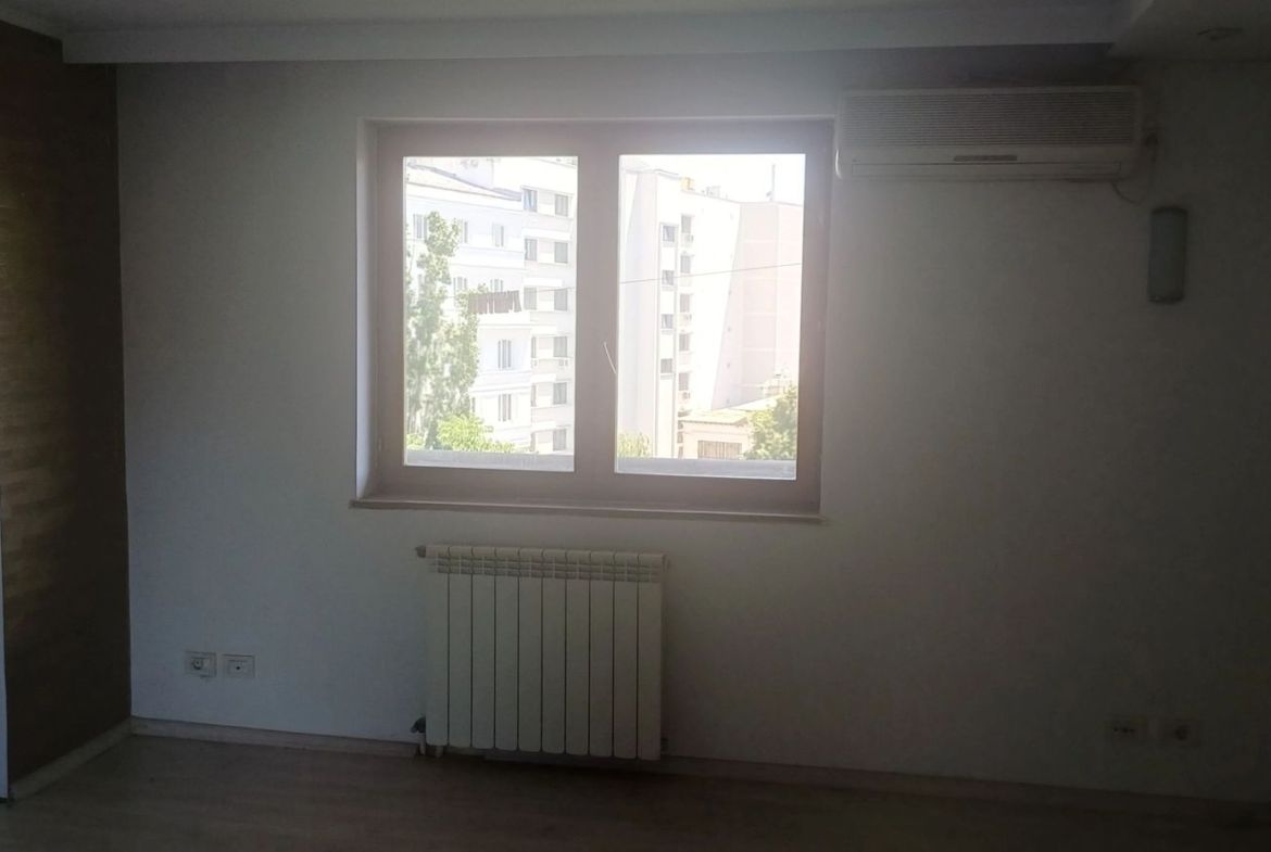 Apartament de Vanzare - Zona Ateneul Roman - 4 camere - 110 MP - foto 10