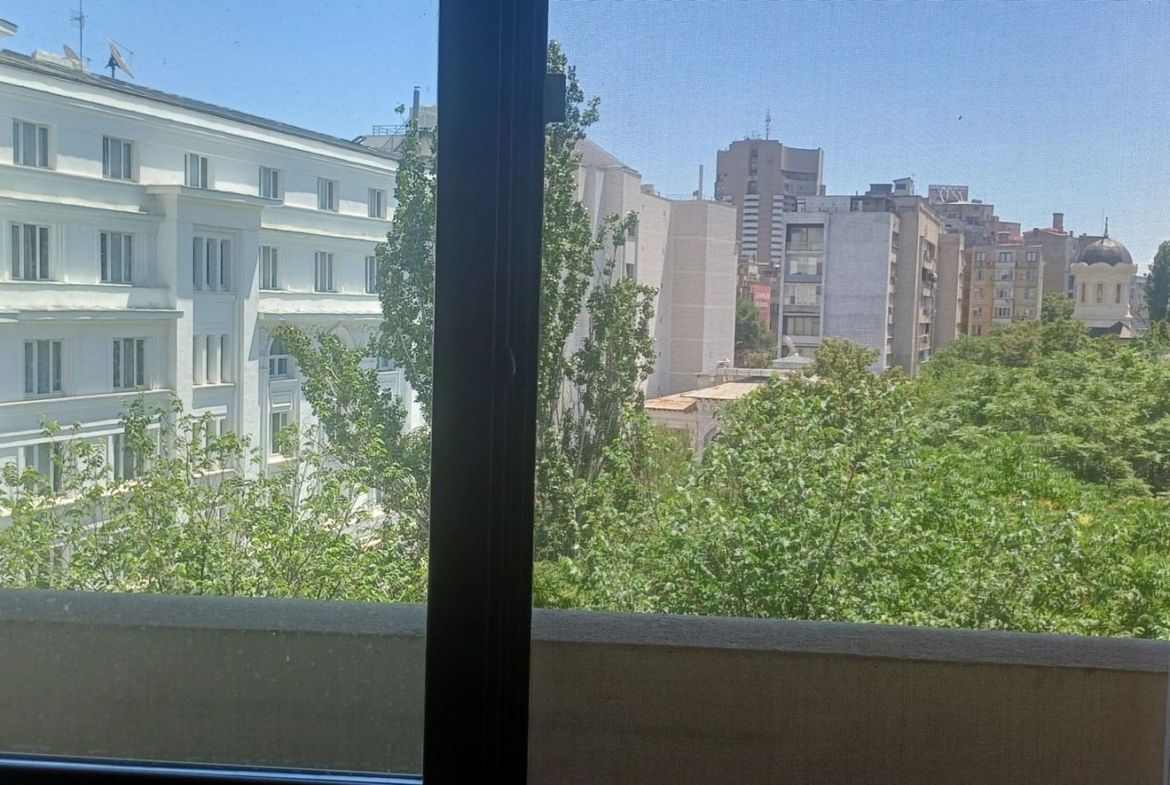 Apartament de Vanzare - Zona Ateneul Roman - 4 camere - 110 MP - foto 14