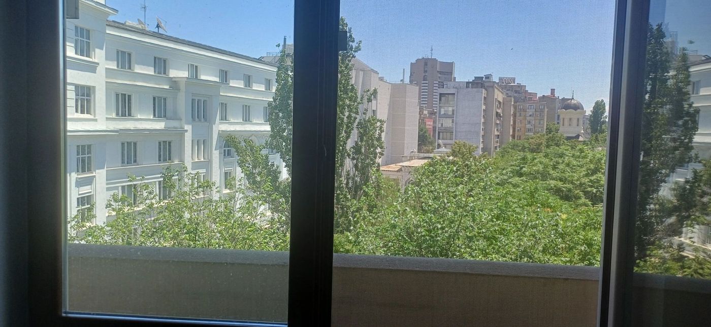 Apartament de Vanzare - Zona Ateneul Roman - 4 camere - 110 MP - foto 14
