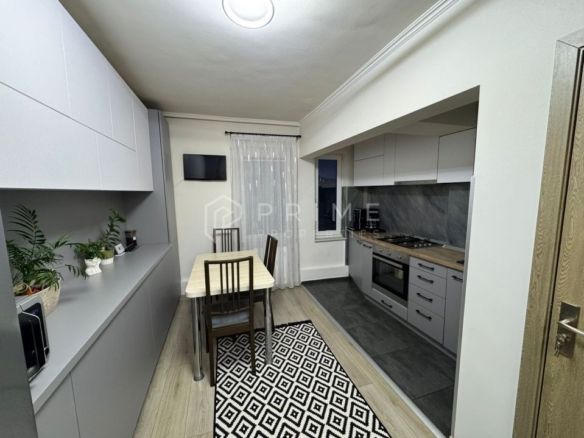Apartament cu 3 camere, decomandat – Cartier Tudor- Mobilat și utilat - foto 2