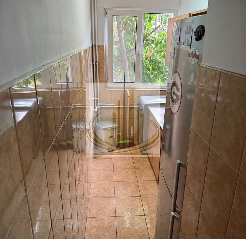 Apartament 3 camere et. 1 în Timișoara Zona Dacia - foto 7