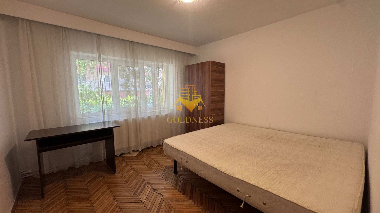 3 camere, decomandate, Piata Zorilor Zona Louis Pasteour, UMF