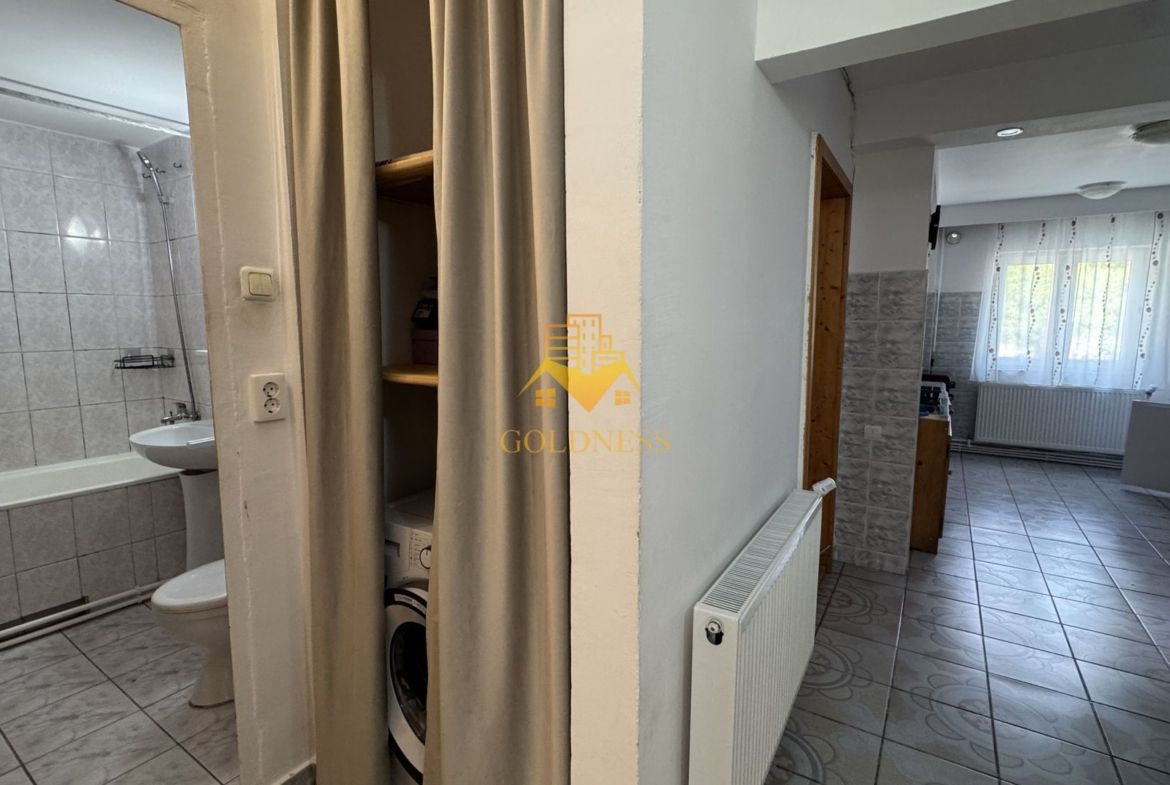 3 camere, decomandate, Piata Zorilor Zona Louis Pasteour, UMF