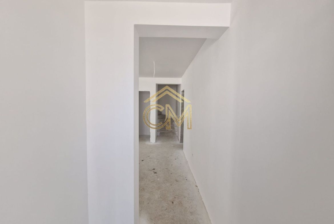 Quadruplex 4 Camere / 82MPU / Terasa / 170MP Curte - foto 7