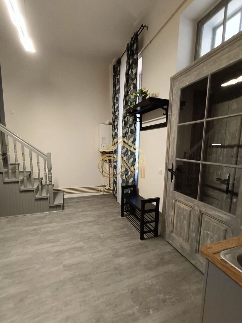 Apartament 4 Camere-Ultracentral-Etaj 1-Pivnita-82MPU - foto 4
